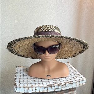Stylish Woven straw Sun Hat - Brown and Tan